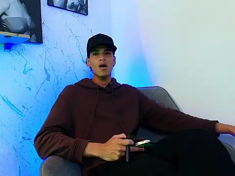 Gabriiel maddox online show from 16, 4, 2026