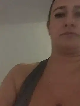 Snapshot of lolitaloira2 chatting on 6, 6, 2026 lolitaloira2 online show from 6, 6, 2026