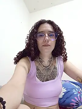 Snapshot of Aura_Phone chatting on 9, 5, 2026 Aura Phone online show from 9, 5, 2026