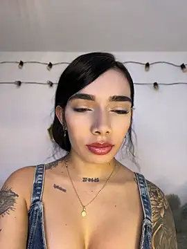 milasantana  online show from 12, 7, 2026