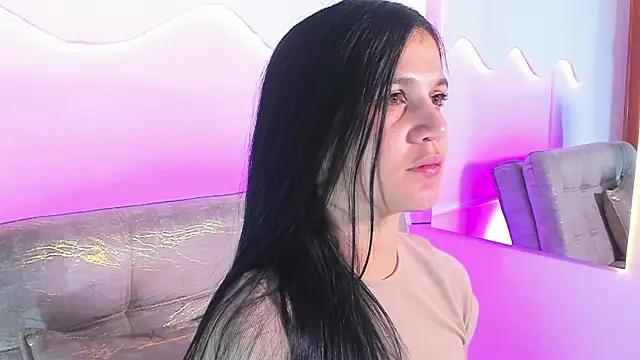 Snapshot of MiaMalcova__ chatting on 18, 4, 2026 MiaMalcova online show from 18, 4, 2026