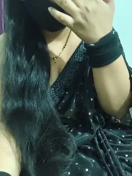sweetylove01 online show from 2, 6, 2026
