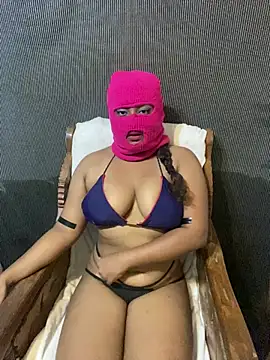 Snapshot of peacheypink chatting on 13, 5, 2026 peacheypink online show from 13, 5, 2026