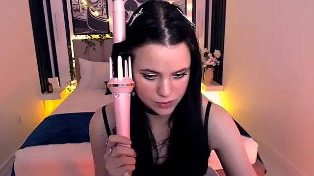  Scarlett Lee  online show from 21, 4, 2026