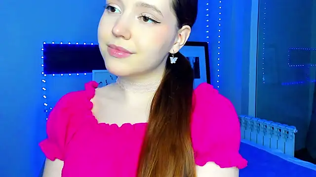 Snapshot of ChuNeece chatting on 3, 6, 2026 ChuNeece online show from 3, 6, 2026