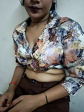 Snapshot of Dimple-Shah chatting on 24, 5, 2026 Dimple-Shah online show from 24, 5, 2026