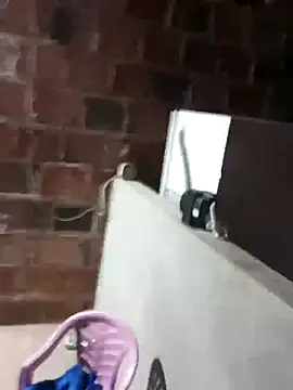  - - putinha - - online show from 17, 4, 2026