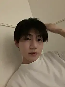 Snapshot of XRIIX chatting on 16, 4, 2026 XRIIX online show from 16, 4, 2026