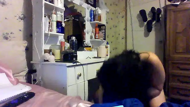 Snapshot of gagqueen2026 chatting on 24, 4, 2026 gagqueen2026 online show from 24, 4, 2026
