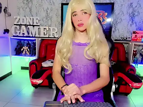 Snapshot of gaby_dream_ chatting on 17, 4, 2026 gaby dream online show from 17, 4, 2026