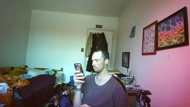 JohnnyMoves online show from 3, 7, 2026