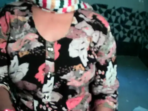 Snapshot of Hotty_Bhabhi1 chatting on 18, 5, 2026 Hotty Bhabhi1 online show from 18, 5, 2026