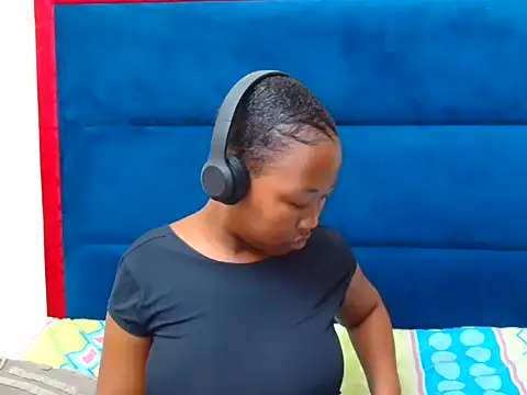 Snapshot of Lissa_288 chatting on 19, 4, 2026 Lissa 288 online show from 19, 4, 2026