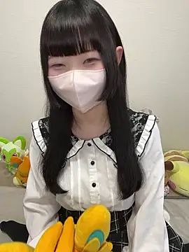 --Reina-- online show from 17, 4, 2026