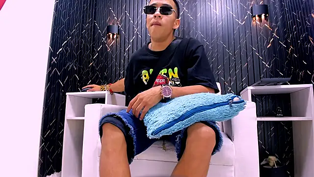 Snapshot of Lian_Jacob chatting on 5, 5, 2026 Lian Jacob online show from 5, 5, 2026