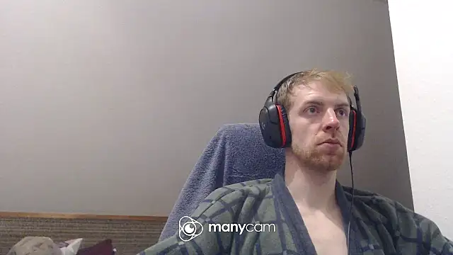 Snapshot of Milkyman7 chatting on 26, 11, 2025 Milkyman7 online show from 26, 11, 2025