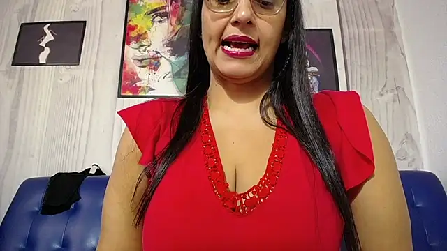 Snapshot of Miss_Bobbiess chatting on 18, 4, 2026 Miss Bobbiess online show from 18, 4, 2026