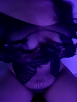 bitch sexyy online show from 17, 4, 2026