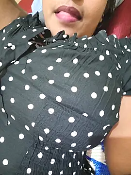 Snapshot of Newragini chatting on 19, 4, 2026 Newragini online show from 19, 4, 2026