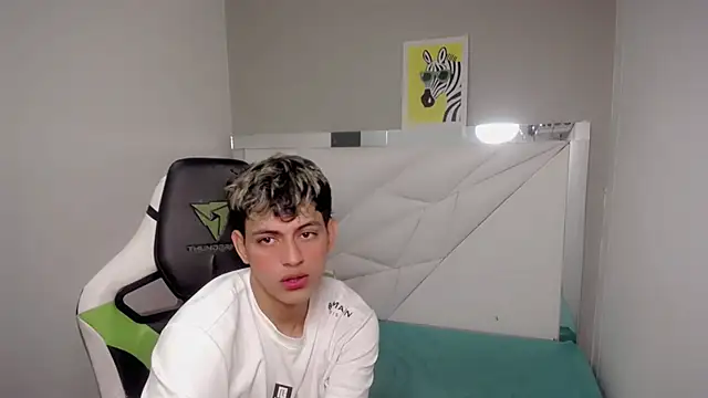 Snapshot of Yosepp_cum chatting on 7, 7, 2026 Yosepp cum online show from 7, 7, 2026