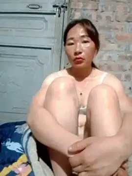 Snapshot of Tieuthu2 chatting on 6, 5, 2026 Tieuthu2 online show from 6, 5, 2026