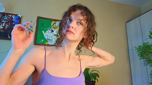 Snapshot of Muscle_Muse chatting on 15, 5, 2026 Muscle Muse online show from 15, 5, 2026