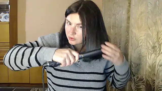 AlinaxJames online show from 21, 4, 2026