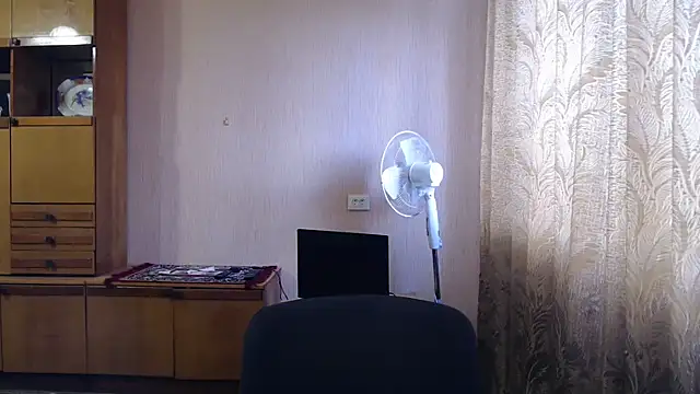 AlinaxJames online show from 2, 5, 2026