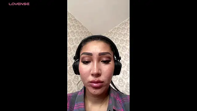 MadelineKiss  online show from 22, 4, 2026