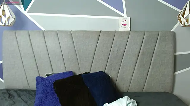 Chloe Brown2 online show from 31, 5, 2026