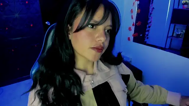 Snapshot of LilaVelvet chatting on 4, 6, 2026 LilaVelvet online show from 4, 6, 2026