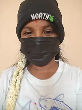 Snapshot of Tamil_Hot_Dharsha chatting on 15, 7, 2026 Tamil Hot Dharsha online show from 15, 7, 2026