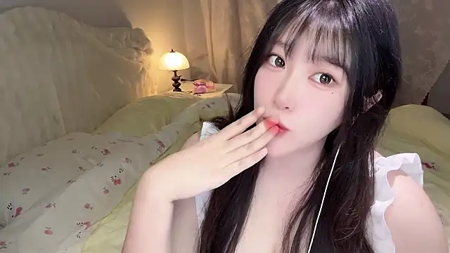 SweetButWildbaby online show from 14, 5, 2026
