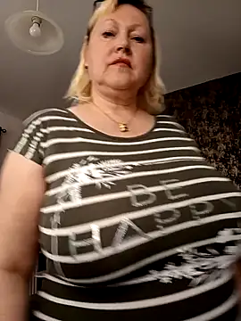 I amVeronicle online show from 25, 4, 2026