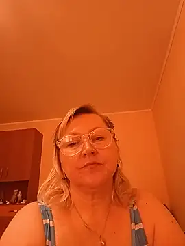 Snapshot of I_amVeronicle chatting on 28, 6, 2026 I amVeronicle online show from 28, 6, 2026