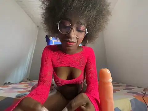 VenusNight  online show from 10, 5, 2026