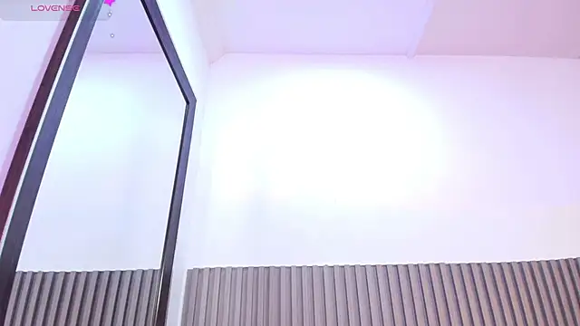 KENNIA SWEETIE online show from 25, 4, 2026