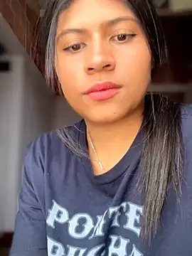 Snapshot of ElahiaMarquez chatting on 13, 5, 2026 ElahiaMarquez online show from 13, 5, 2026