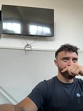 Snapshot of ildoge chatting on 26, 6, 2026 ildoge online show from 26, 6, 2026