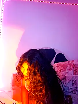 Snapshot of katiuskaxoxo chatting on 20, 5, 2026 katiuskaxoxo online show from 20, 5, 2026
