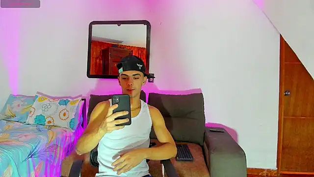 Snapshot of Teo_Rave chatting on 30, 5, 2026 Teo Rave online show from 30, 5, 2026