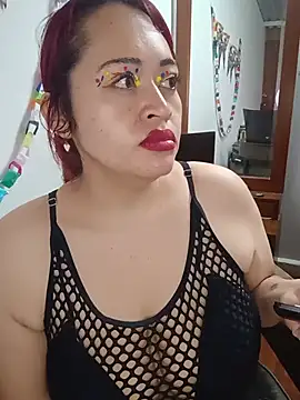 Snapshot of Amaranta-Luque chatting on 7, 7, 2026 Amaranta-Luque online show from 7, 7, 2026