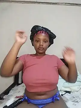 Snapshot of thicknuun chatting on 12, 7, 2026 thicknuun online show from 12, 7, 2026