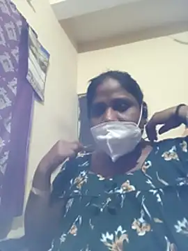 Snapshot of swetha10 chatting on 8, 7, 2026 swetha10 online show from 8, 7, 2026