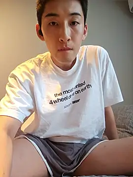 Snapshot of TAICHI55 chatting on 23, 6, 2026 TAICHI55 online show from 23, 6, 2026