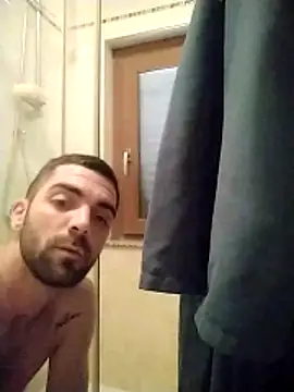 Snapshot of alieno_napoletano chatting on 30, 5, 2026 alieno napoletano online show from 30, 5, 2026