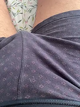 juliomfar69 online show from 4, 6, 2026