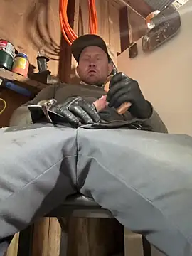 Halfoftwelve69 online show from 21, 4, 2026