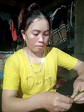 Snapshot of phuongtrinh1 chatting on 25, 5, 2026 phuongtrinh1 online show from 25, 5, 2026