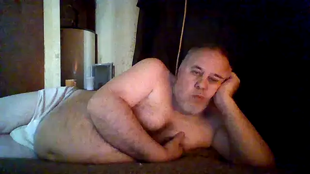 Snapshot of Nightshade1195 chatting on 11, 6, 2026 Nightshade1195 online show from 11, 6, 2026